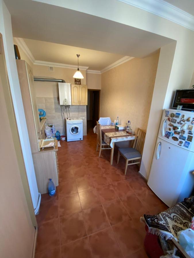 Large Cozy Apartment On Beginning Of Komitas Ave Ереван Екстериор снимка